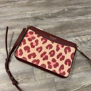 NWT Kate spade pursue